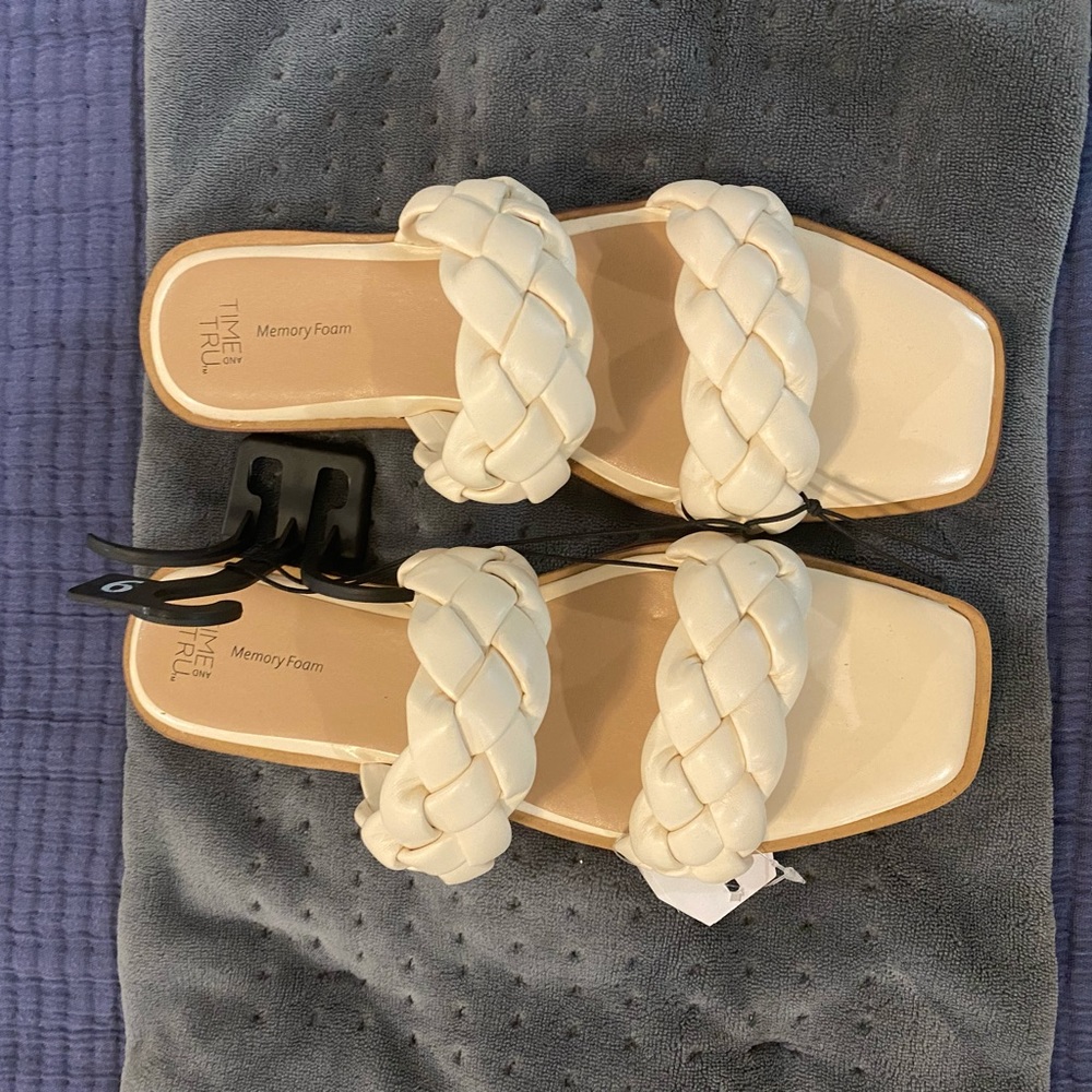 Cream/ Ivory braided leather sandals size 9